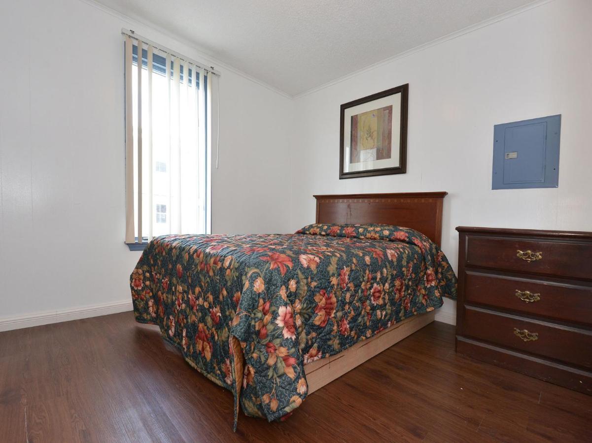Shore - 52 - 401 Porter Avenue *