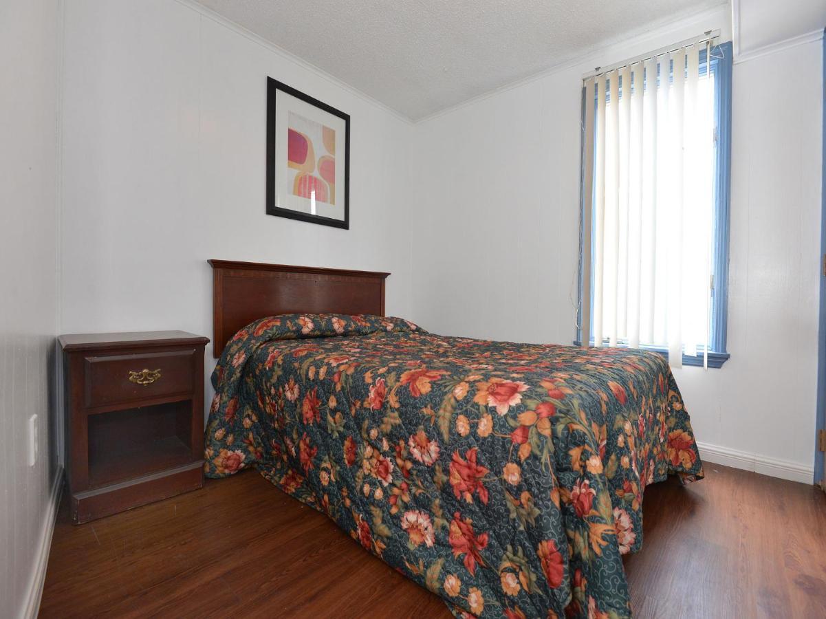 Shore - 52 - 401 Porter Avenue Apartment *