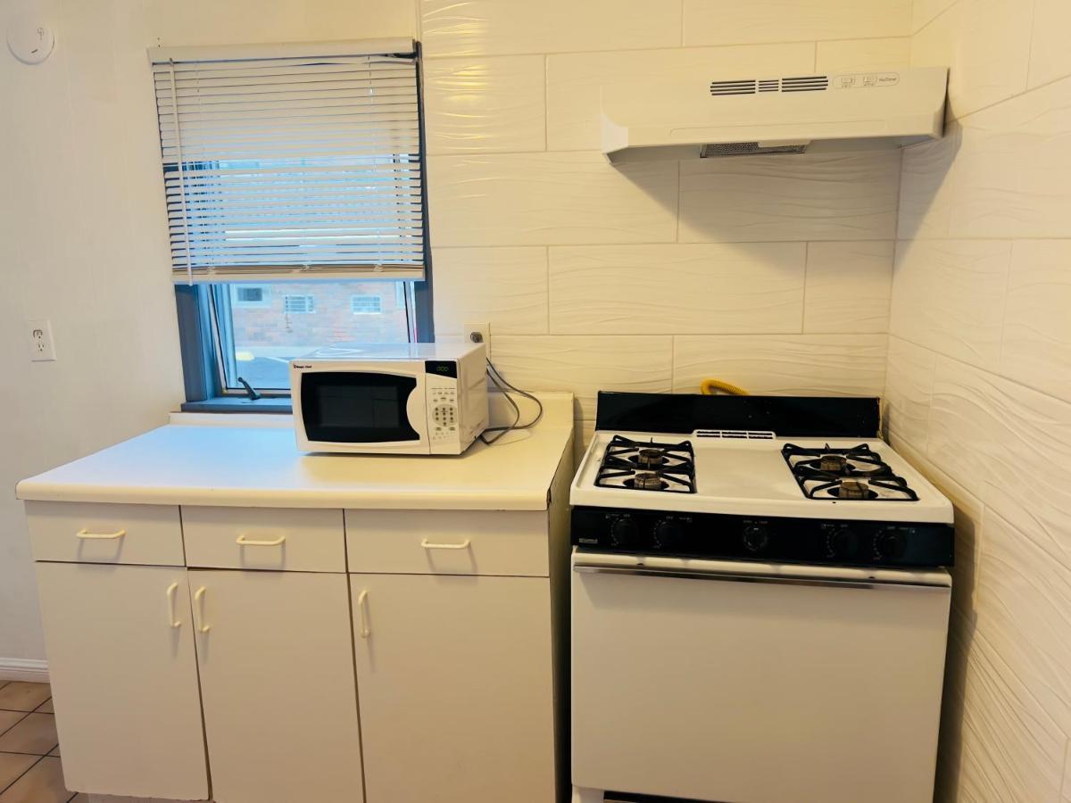 Shore - 52 - 401 Porter Avenue *